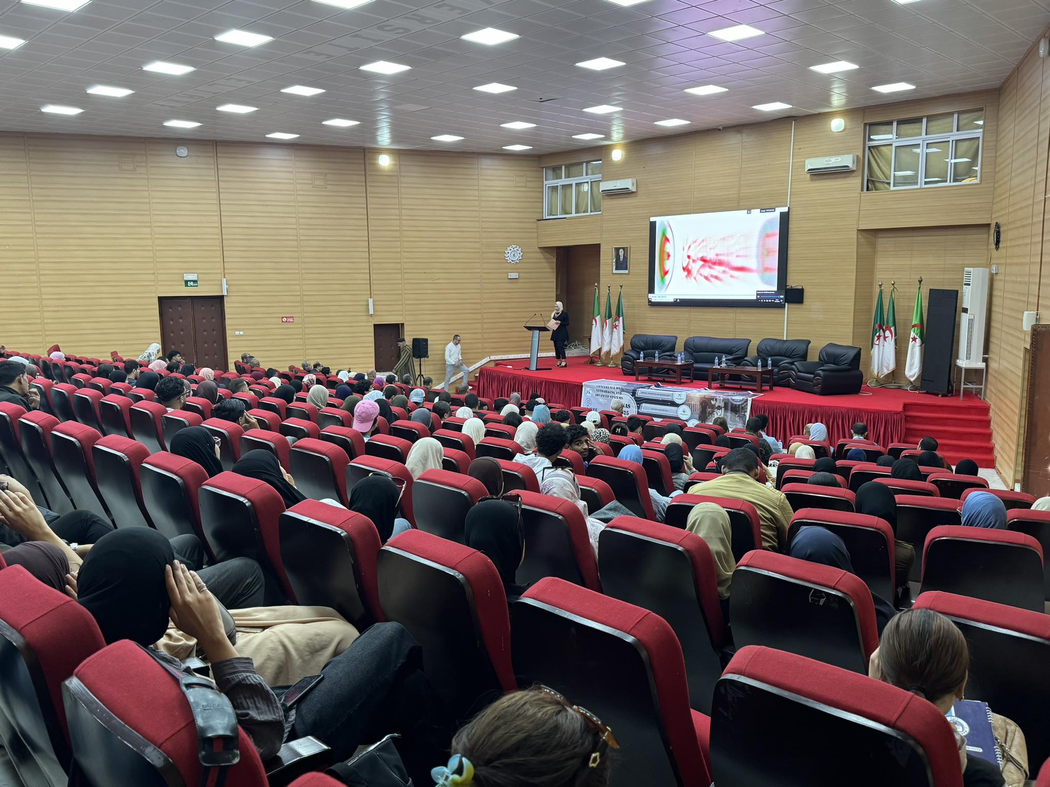 نظم جامعة الشاذلي بن جديد – الطارف، الجزائر فعاليات  المؤتمر الدولي حول الشبكات والأنظمة المتقدمة – ICNAS’2025